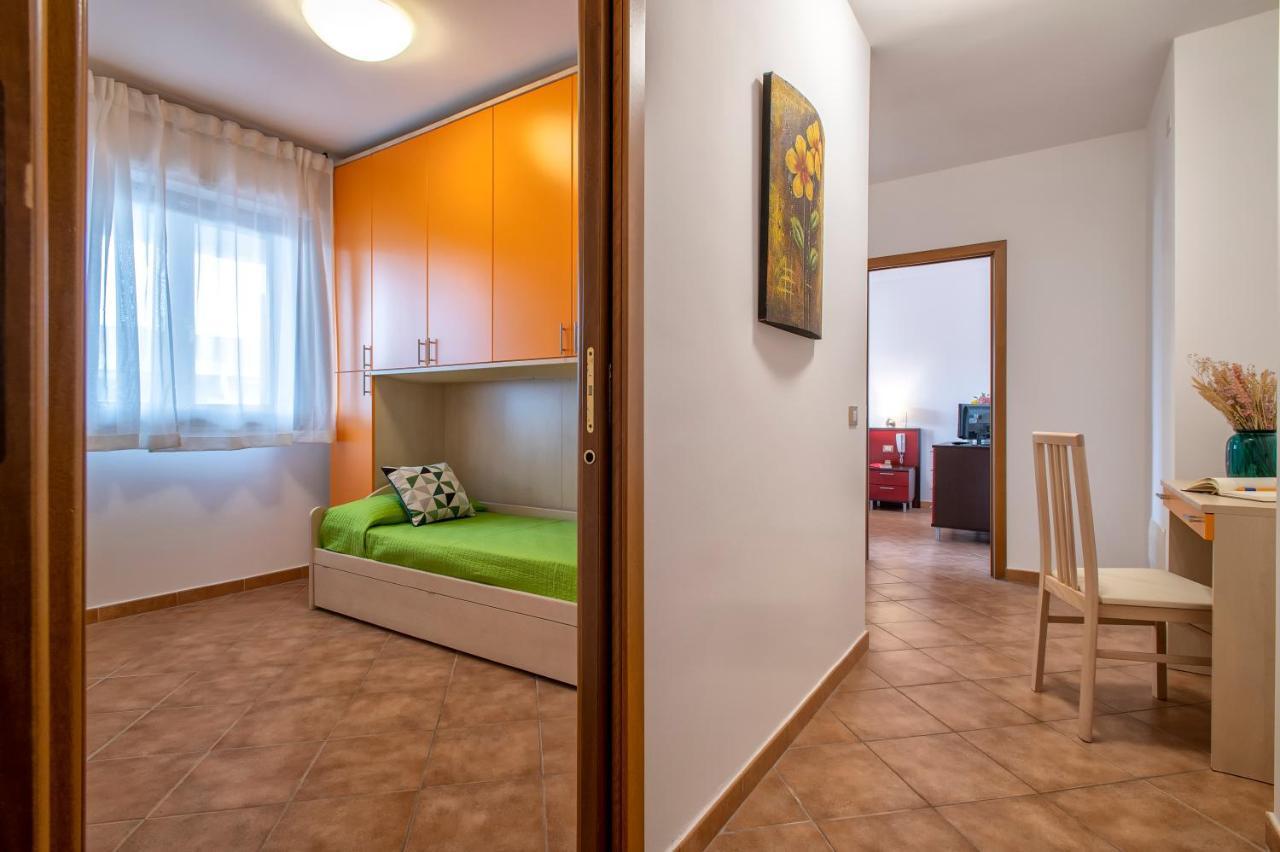 Le Terrazze Apartments Альгеро Экстерьер фото