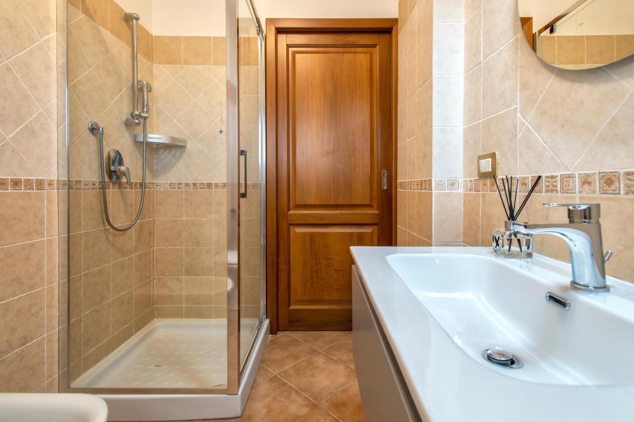 Le Terrazze Apartments Альгеро Экстерьер фото