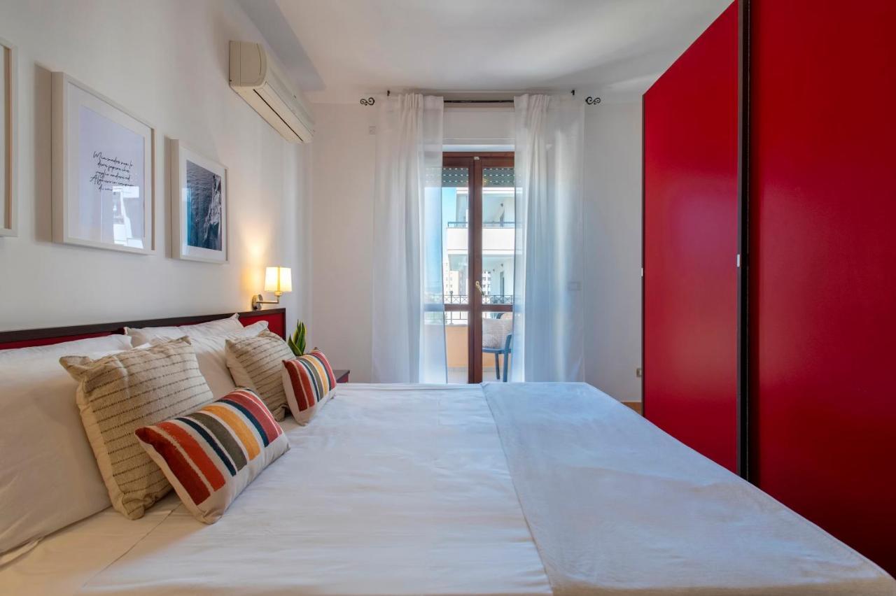 Le Terrazze Apartments Альгеро Экстерьер фото