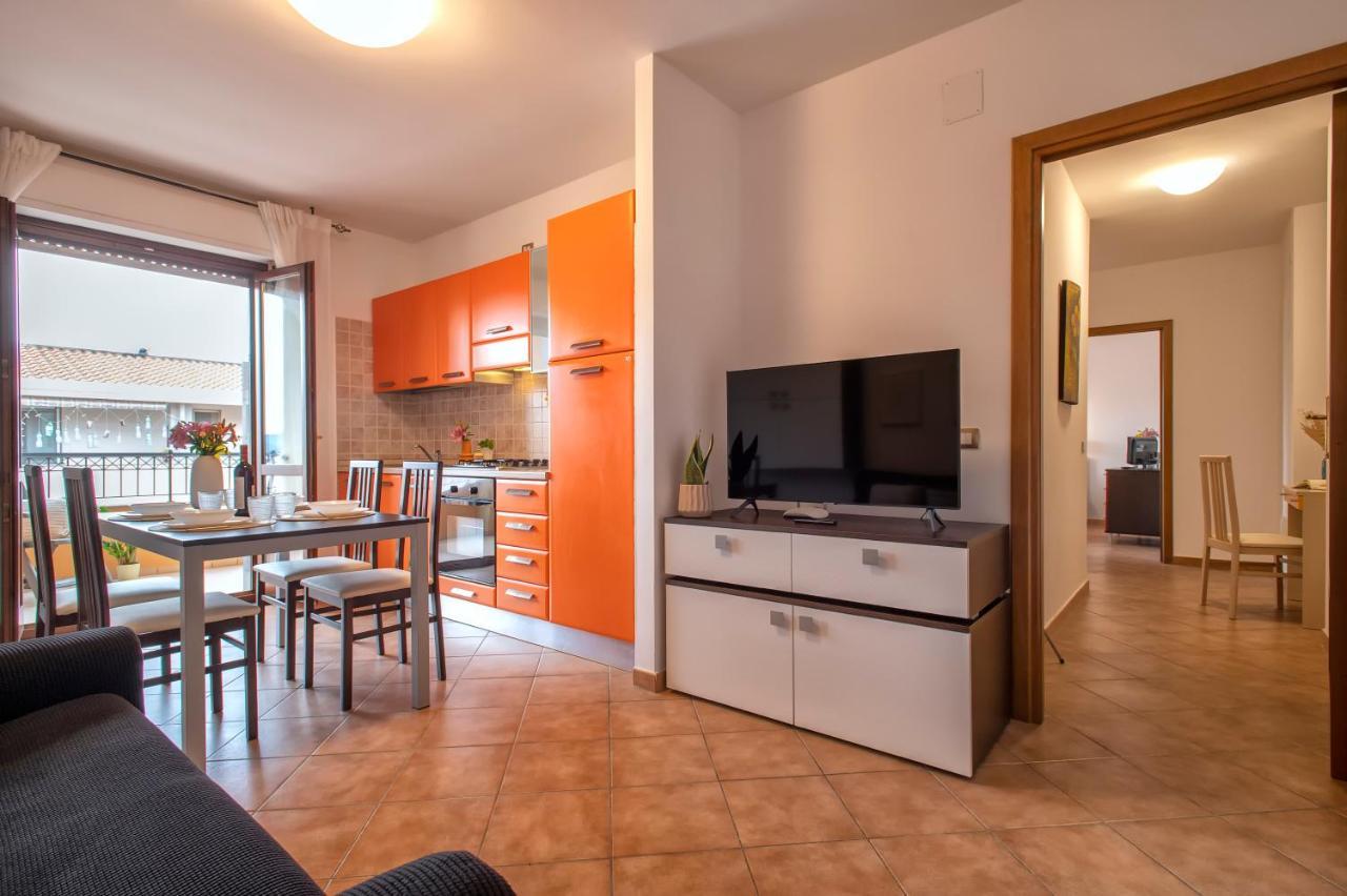 Le Terrazze Apartments Альгеро Экстерьер фото